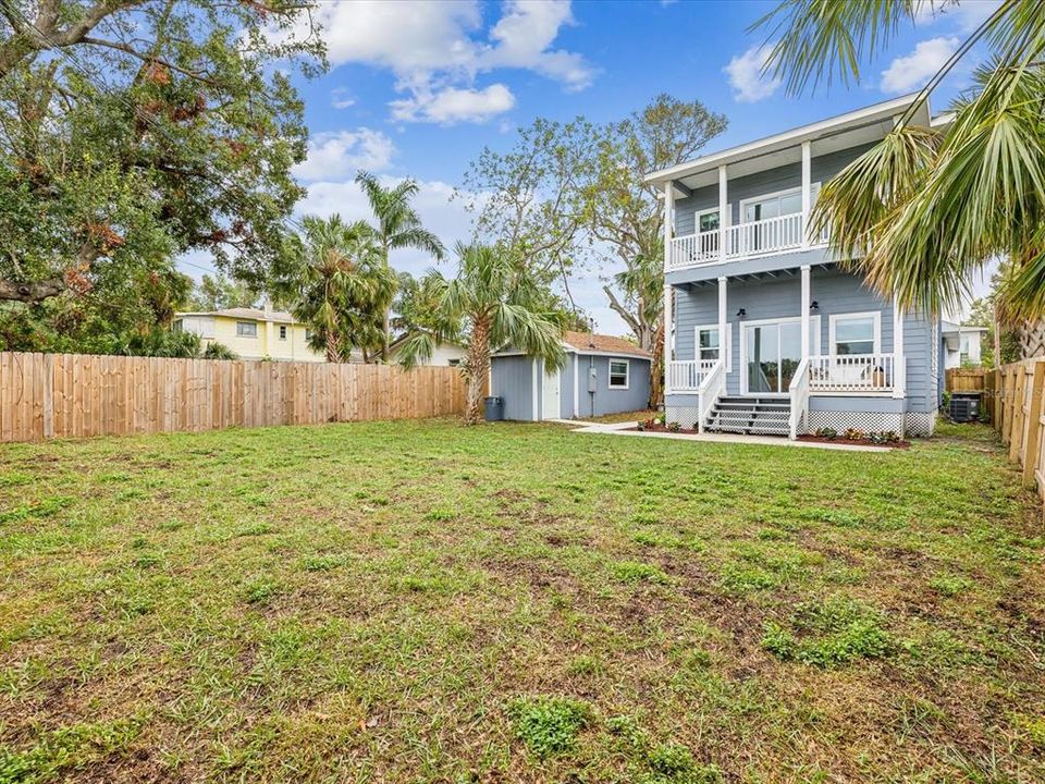 For Sale: $1,250,000 (3 beds, 2 baths, 2105 Square Feet)