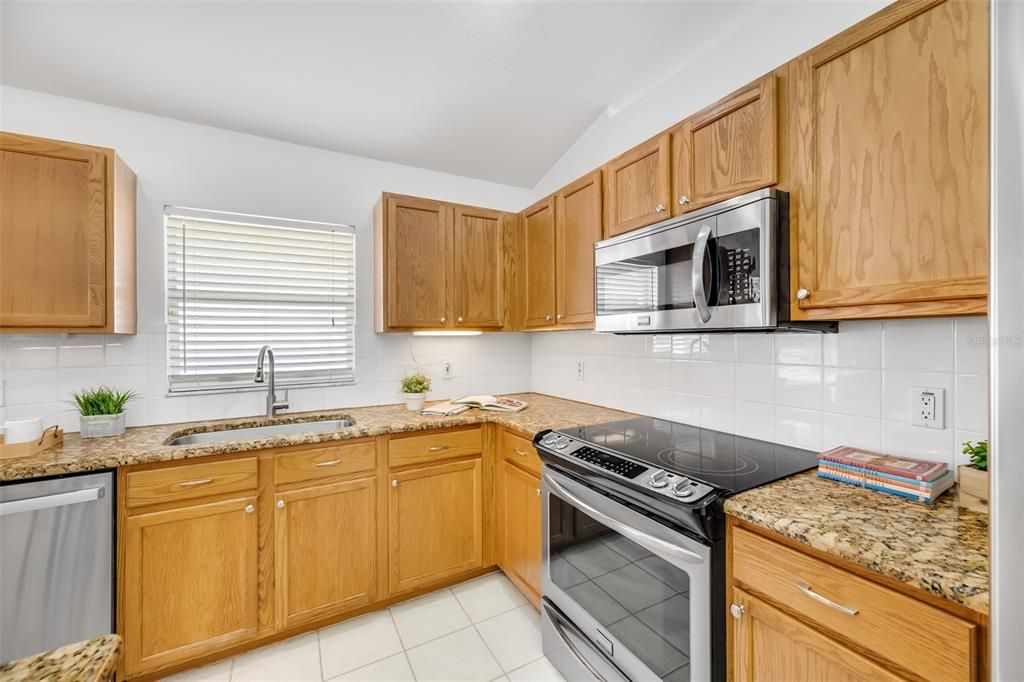 For Sale: $319,000 (3 beds, 2 baths, 2057 Square Feet)