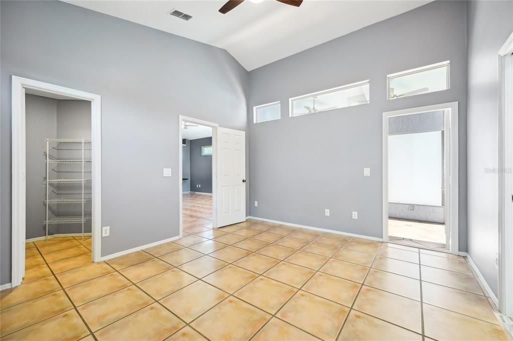 For Sale: $339,900 (3 beds, 2 baths, 1409 Square Feet)