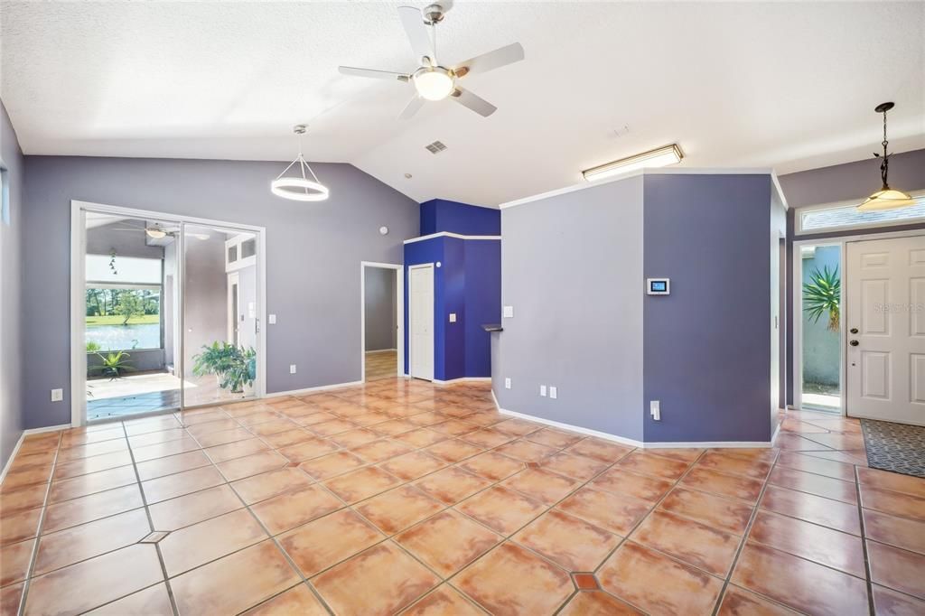 For Sale: $339,900 (3 beds, 2 baths, 1409 Square Feet)