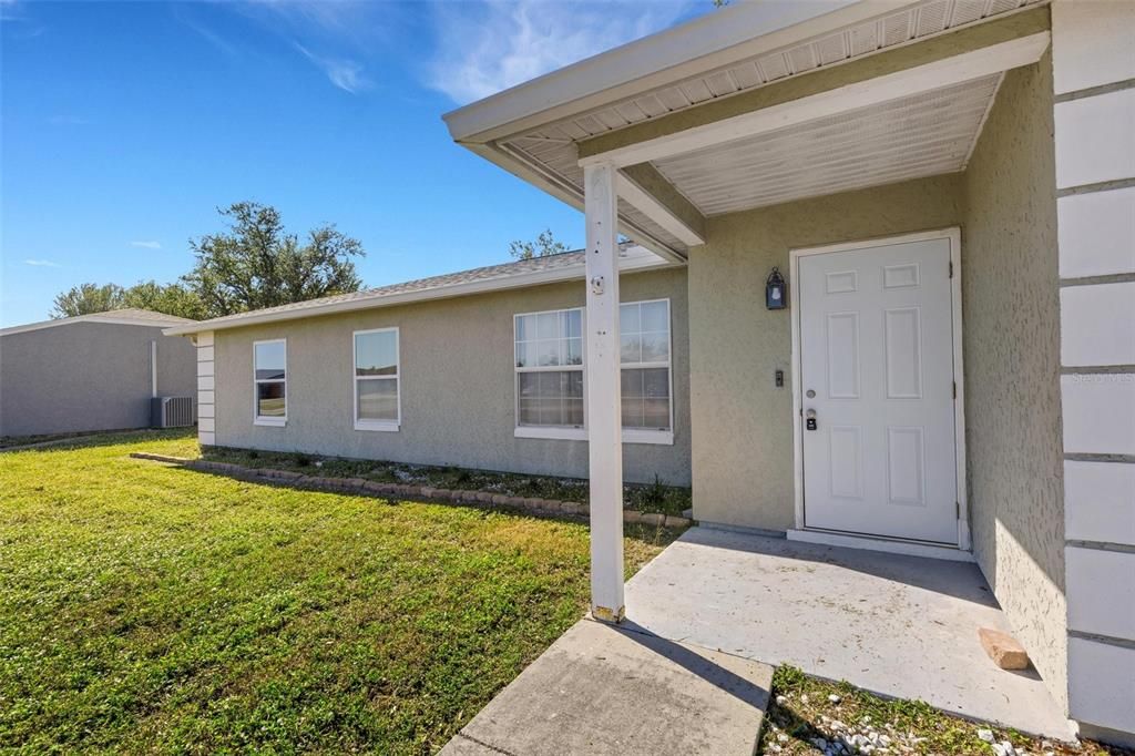 For Sale: $269,000 (3 beds, 2 baths, 1414 Square Feet)