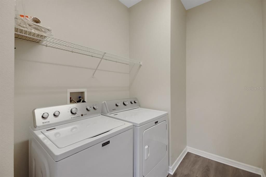 For Sale: $337,500 (3 beds, 2 baths, 1897 Square Feet)