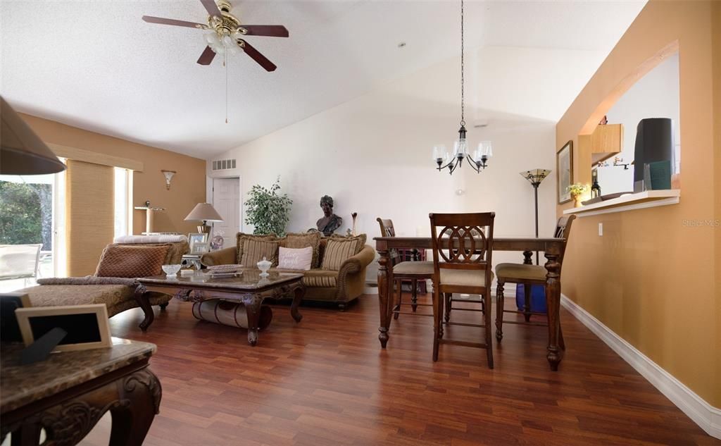 Living Room/Dining Room