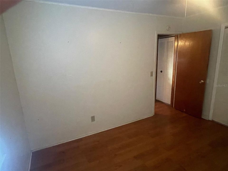 For Rent: $1,795 (2 beds, 1 baths, 868 Square Feet)