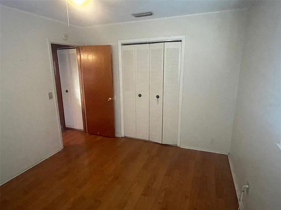 For Rent: $1,795 (2 beds, 1 baths, 868 Square Feet)