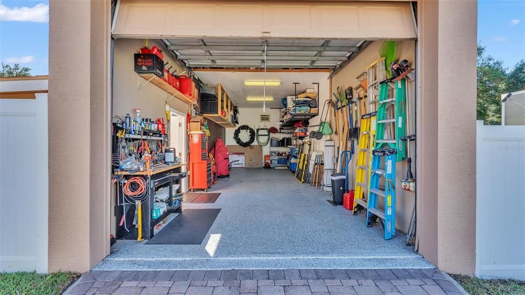 detached garage 20 x 34 approximately