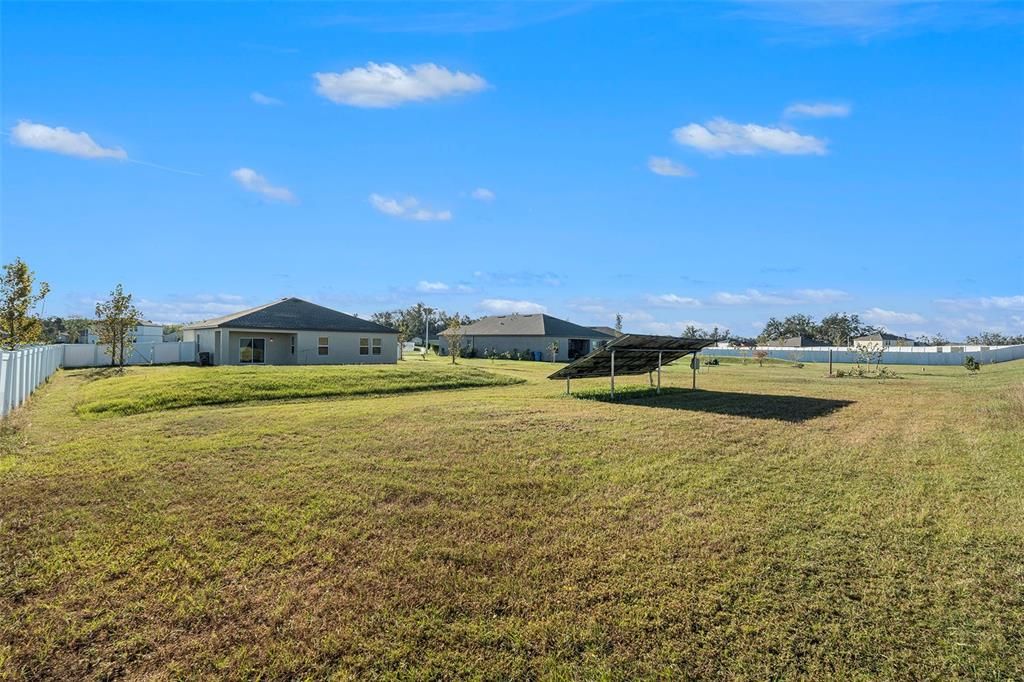 For Sale: $410,000 (3 beds, 2 baths, 1679 Square Feet)