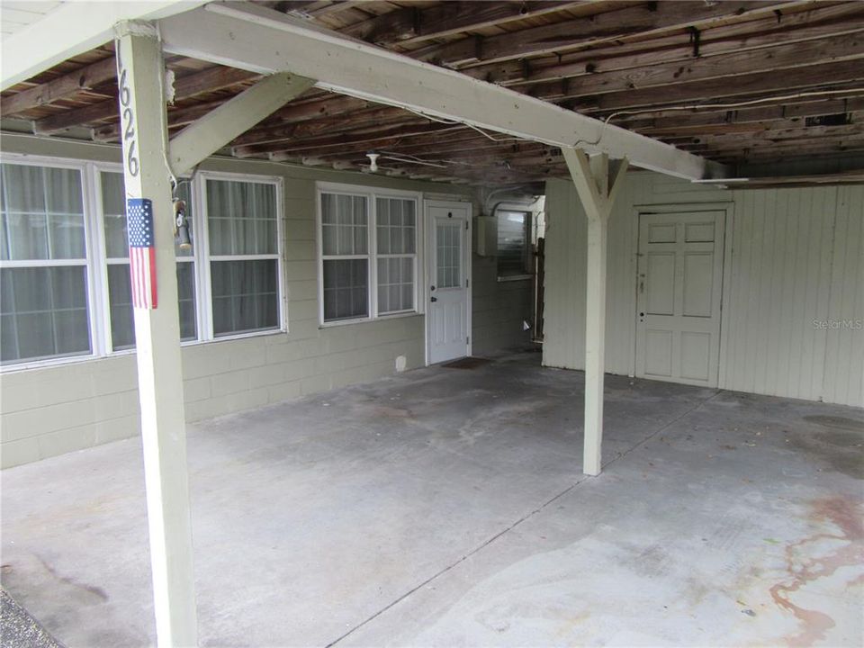 For Rent: $2,100 (2 beds, 1 baths, 1246 Square Feet)