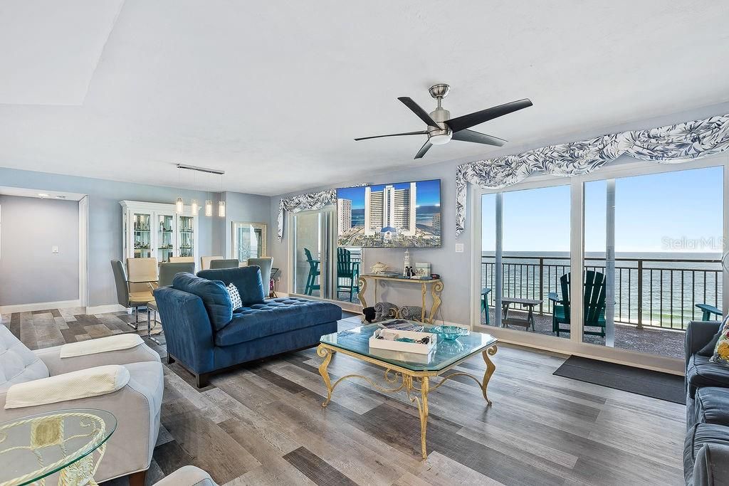 Active With Contract: $725,000 (3 beds, 3 baths, 2067 Square Feet)