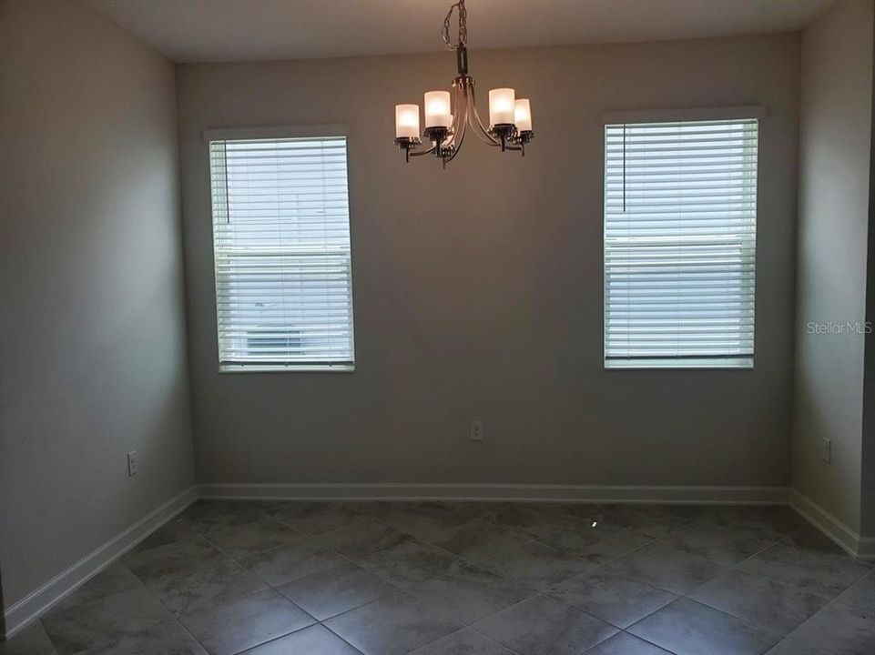 For Rent: $2,695 (3 beds, 2 baths, 1998 Square Feet)