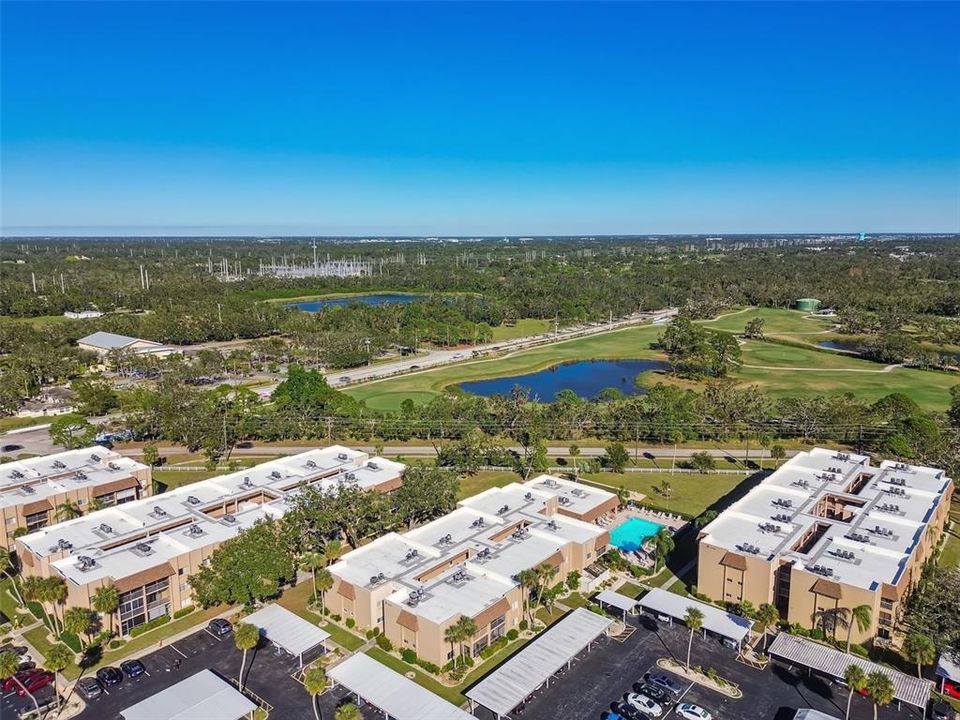 WALKING DISTANCE TO THE BOBBY JONES GOLF COURSE.