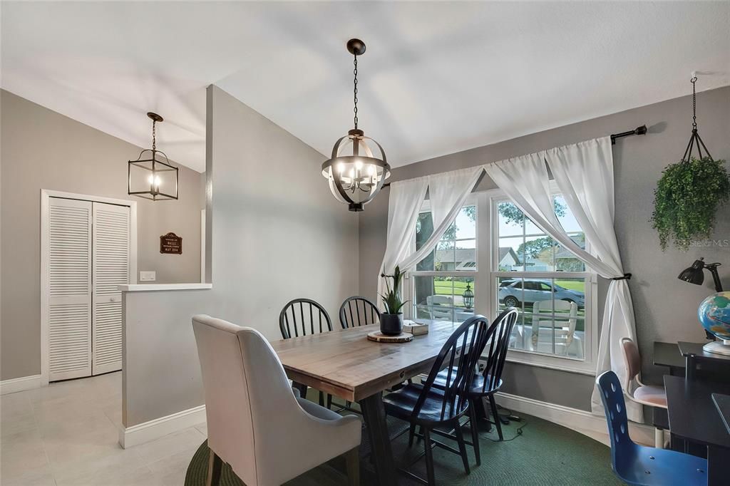 Active With Contract: $630,000 (4 beds, 3 baths, 2109 Square Feet)