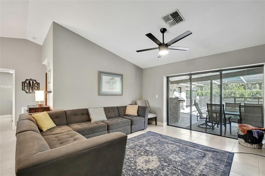 Active With Contract: $630,000 (4 beds, 3 baths, 2109 Square Feet)