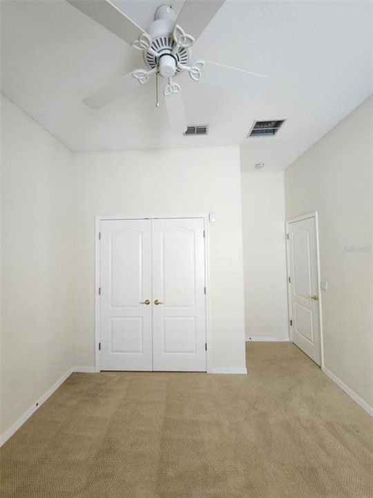 For Rent: $2,900 (3 beds, 2 baths, 2721 Square Feet)