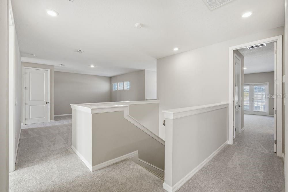 Active With Contract: $574,999 (4 beds, 3 baths, 3422 Square Feet)