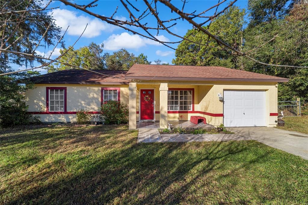 For Sale: $215,000 (3 beds, 2 baths, 1128 Square Feet)