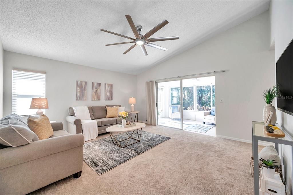 For Sale: $259,000 (2 beds, 2 baths, 1365 Square Feet)