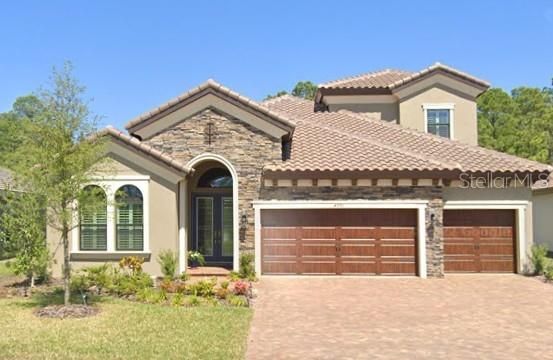 Vendido Recientemente: $1,100,000 (4 camas, 4 baños, 3138 Pies cuadrados)