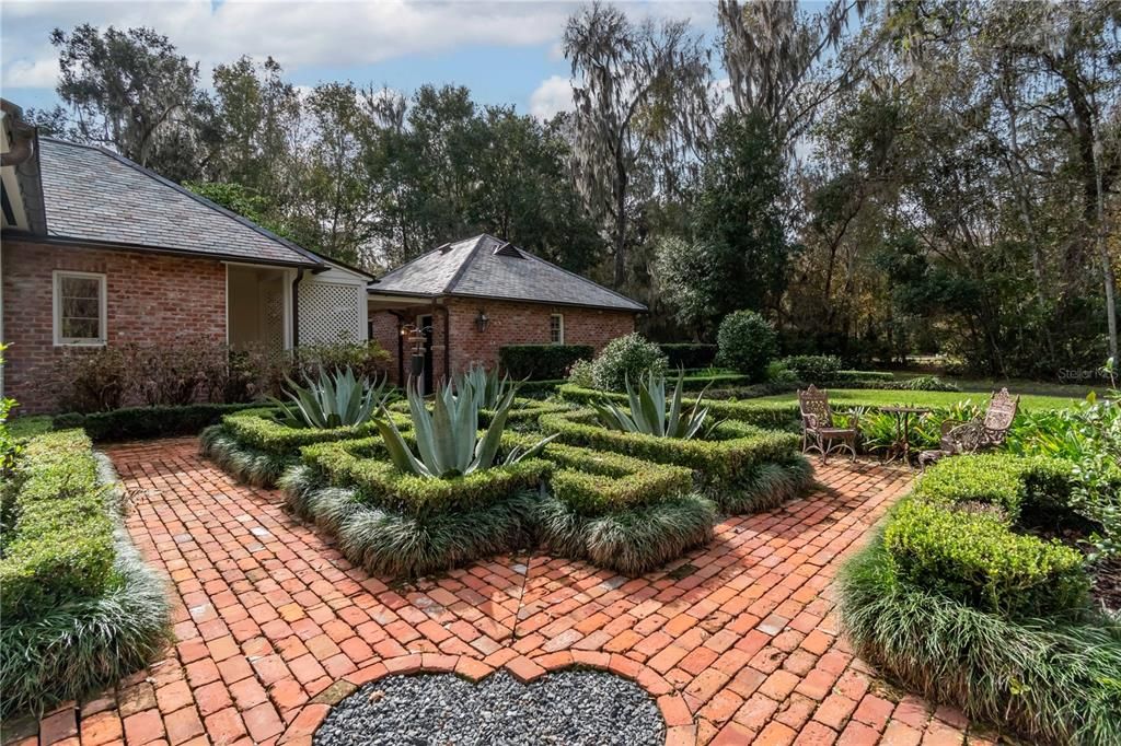 Reclaimed Brick Pathways