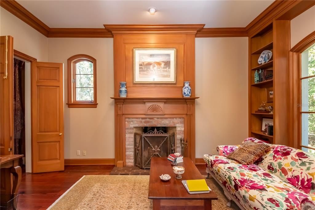 Cozy Office/Sitting Area w/ Wood Burning FP