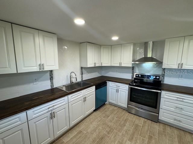 For Sale: $249,900 (3 beds, 2 baths, 1225 Square Feet)