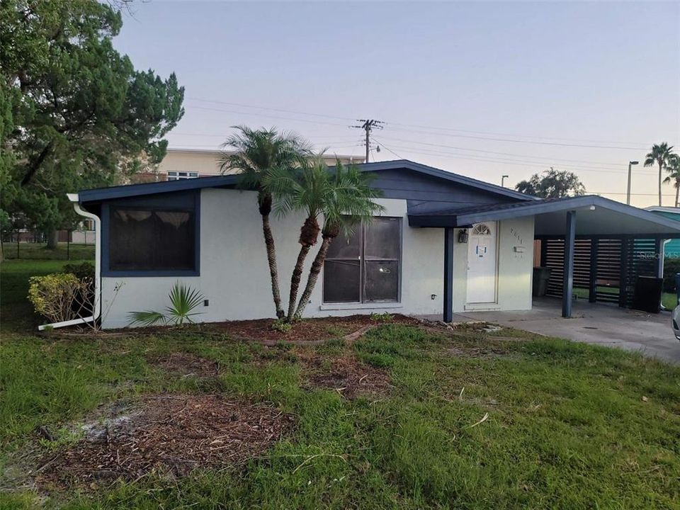 For Sale: $307,500 (4 beds, 2 baths, 1470 Square Feet)