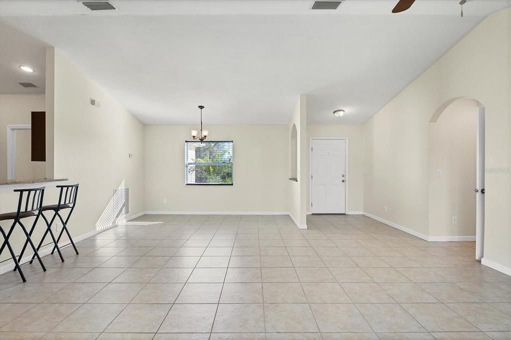 For Sale: $329,000 (3 beds, 2 baths, 1745 Square Feet)