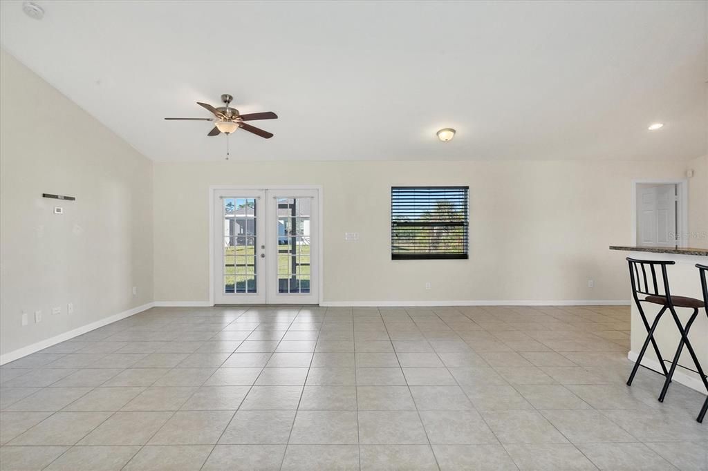 For Sale: $329,000 (3 beds, 2 baths, 1745 Square Feet)