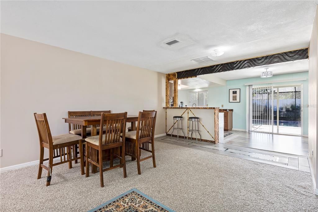 For Sale: $349,000 (3 beds, 2 baths, 2044 Square Feet)