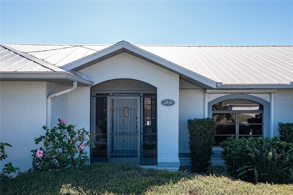 For Sale: $985,000 (3 beds, 2 baths, 2342 Square Feet)