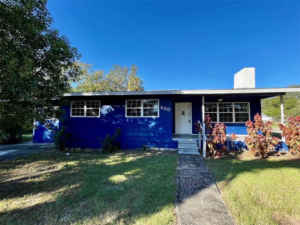 Vendido Recientemente: $250,000 (4 camas, 3 baños, 1888 Pies cuadrados)