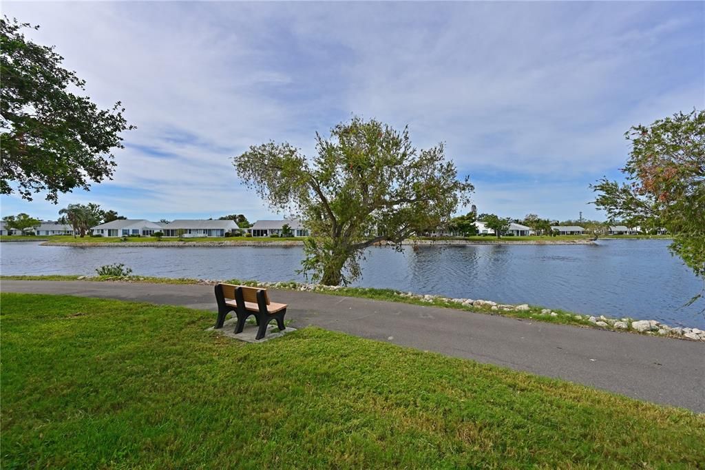 For Sale: $495,000 (2 beds, 2 baths, 1353 Square Feet)