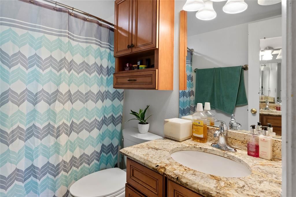 Bathroom 2 with built-in cabinets