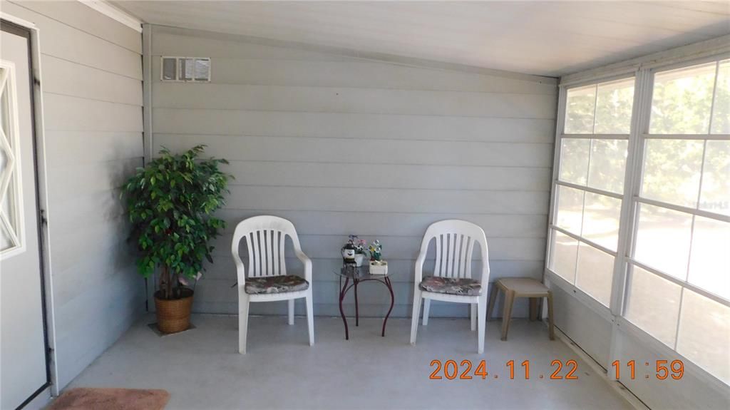 For Sale: $179,000 (2 beds, 2 baths, 1404 Square Feet)