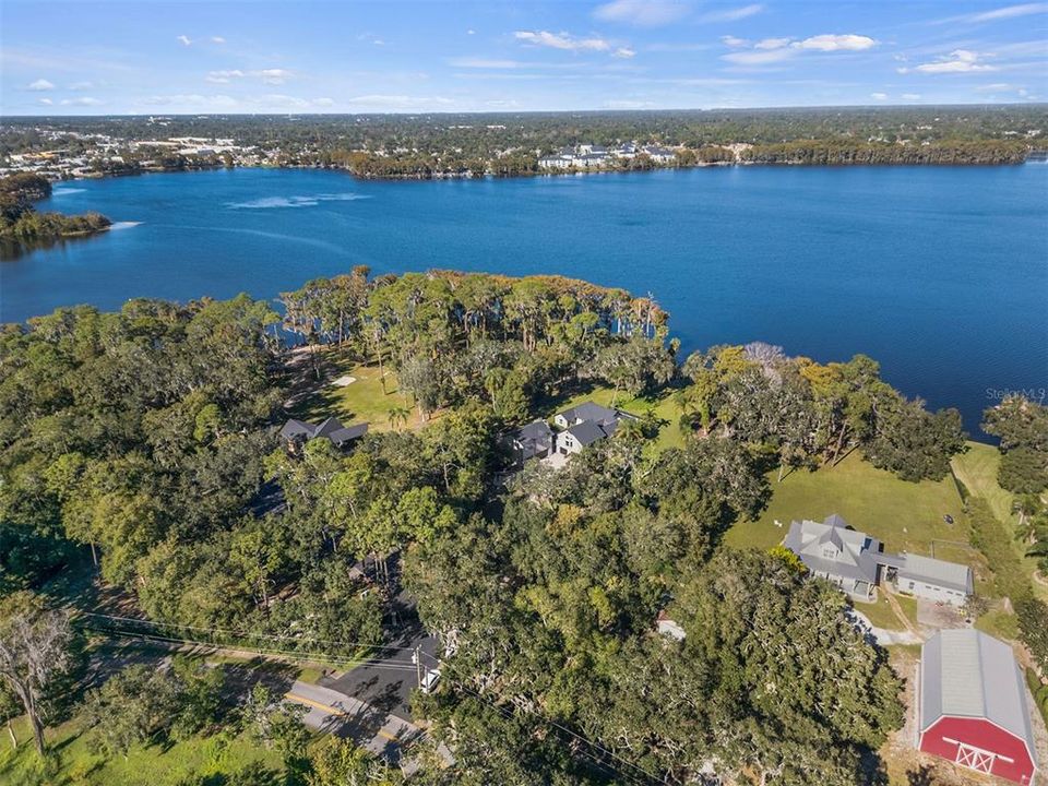 Tranquil, skiable Lake Howell from above