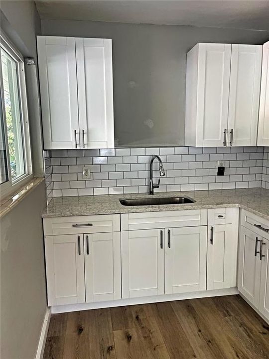 For Rent: $2,200 (2 beds, 1 baths, 1150 Square Feet)