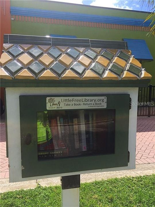 Dunedin Pinellas Trail Book share program.