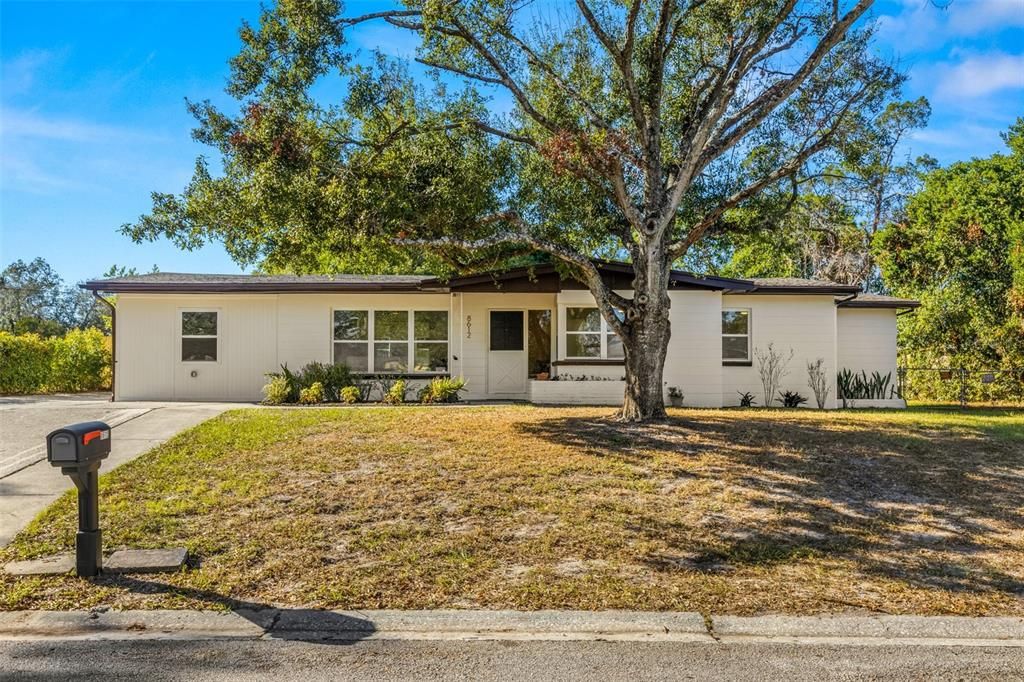 For Sale: $385,000 (3 beds, 2 baths, 1604 Square Feet)