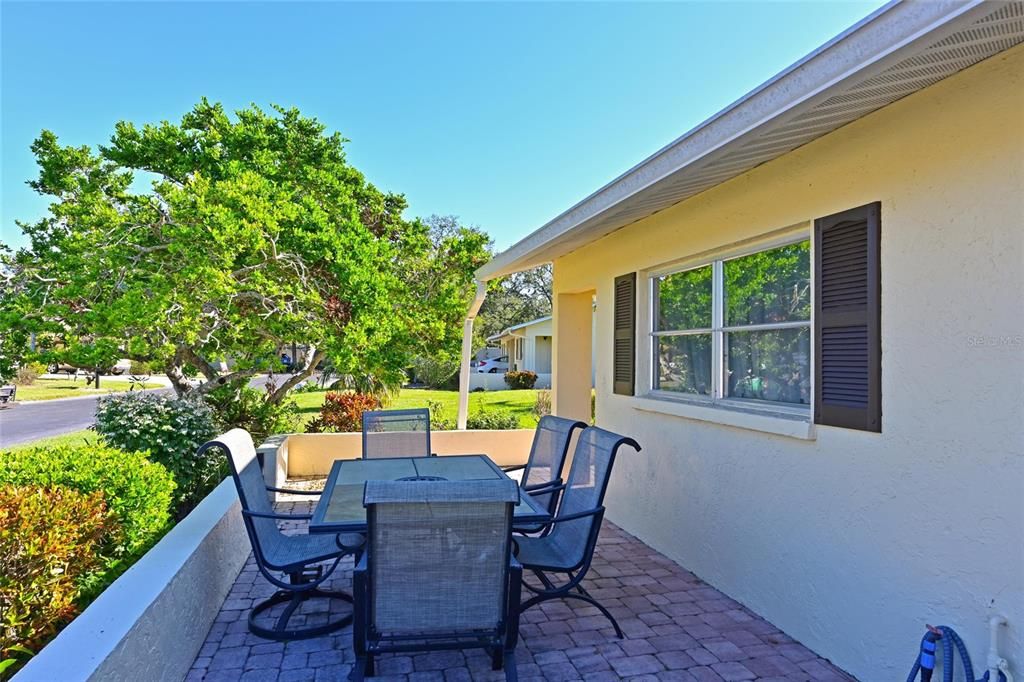 Front courtyard patio