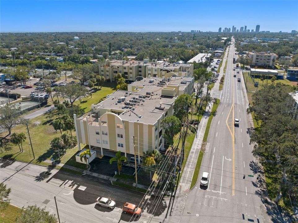 A quick jaunt to downtown St Petersburg or the beaches