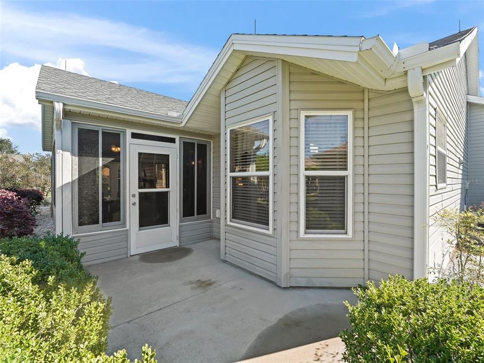 For Sale: $439,000 (3 beds, 2 baths, 1488 Square Feet)