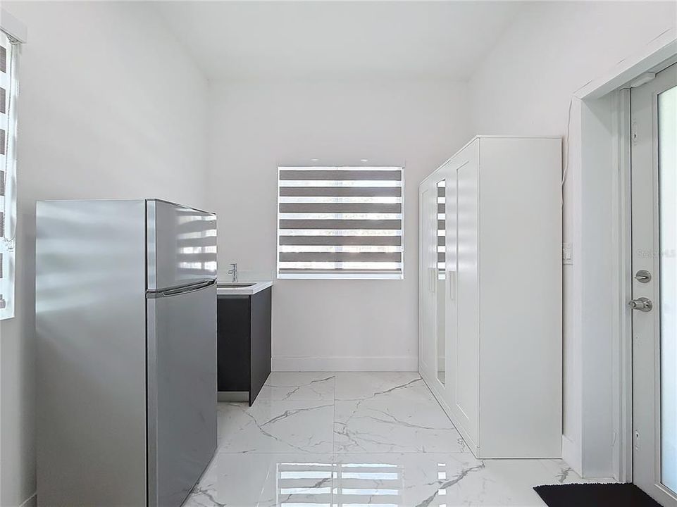 En Venta: $2,050,000 (5 camas, 4 baños, 2407 Pies cuadrados)