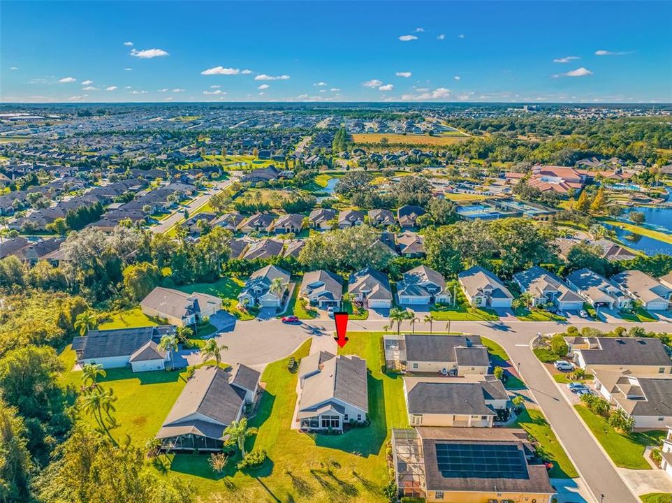 Active With Contract: $349,000 (3 beds, 2 baths, 1966 Square Feet)