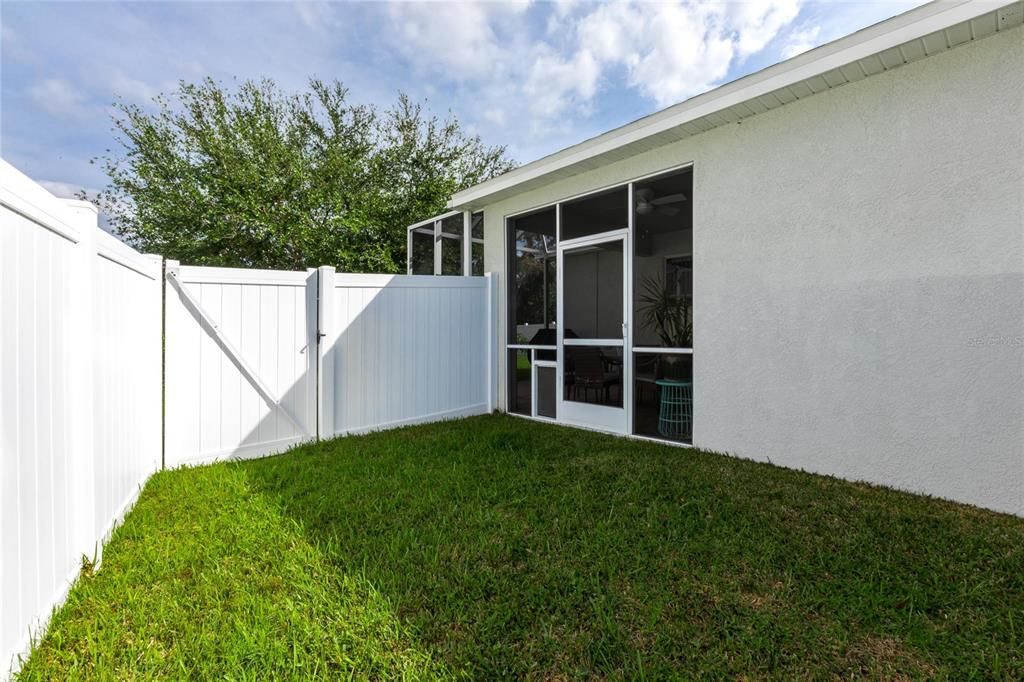 For Sale: $419,900 (3 beds, 2 baths, 1604 Square Feet)