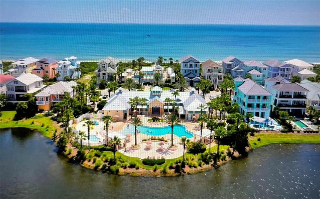 Aerial view of clubhouse/Lake view pool