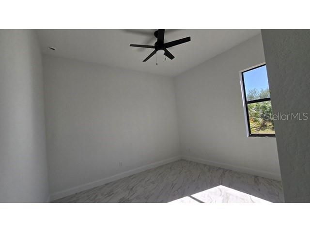 For Sale: $475,500 (3 beds, 2 baths, 1668 Square Feet)