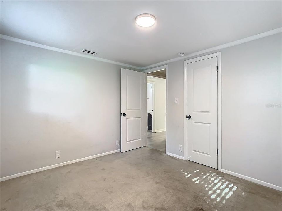 For Sale: $249,900 (3 beds, 1 baths, 936 Square Feet)