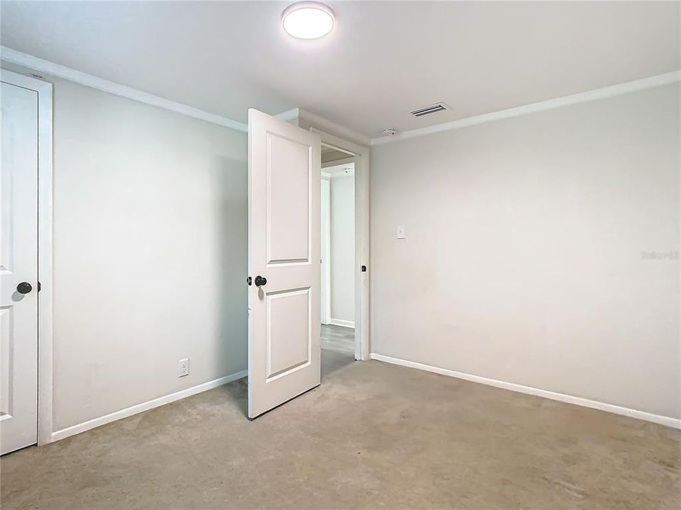 For Sale: $249,900 (3 beds, 1 baths, 936 Square Feet)