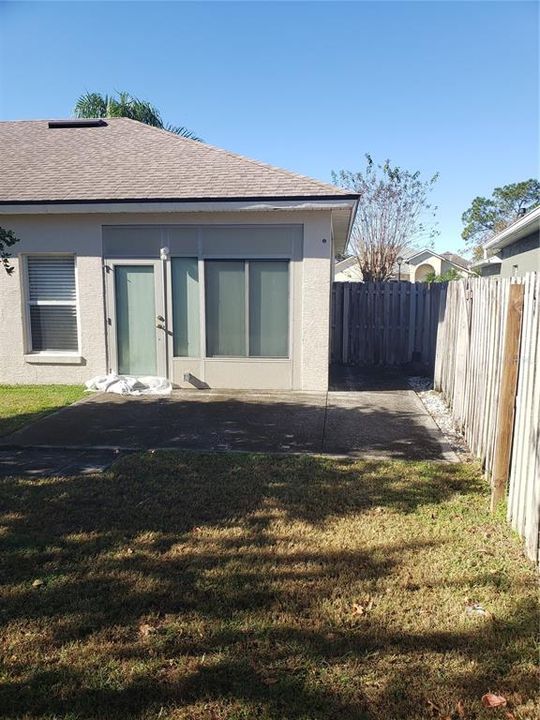 For Rent: $2,275 (3 beds, 2 baths, 1652 Square Feet)