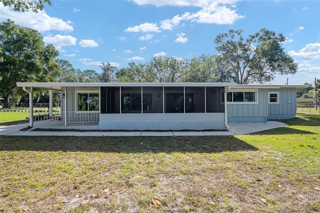 For Sale: $899,000 (3 beds, 2 baths, 1768 Square Feet)